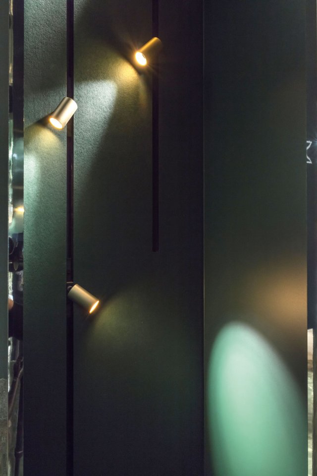 003011_REA21.jpg