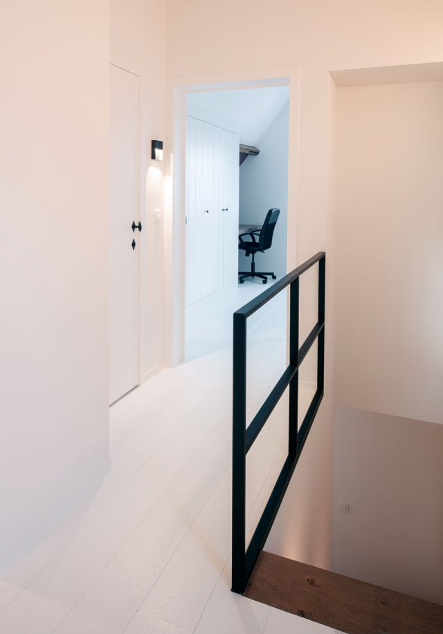 003191_REA01.jpg