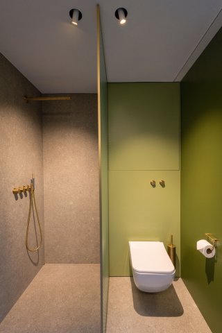 003258_REA07.jpg
