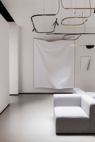 003048_REA067.jpg