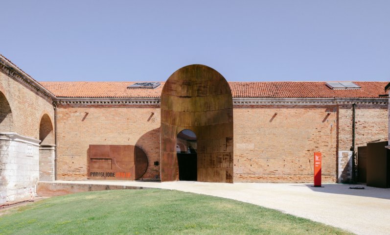003225_REA21.jpg
