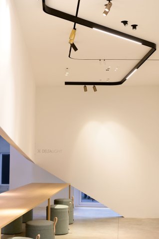 003085_REA39.jpg